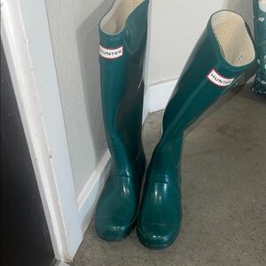 Hunter Tall Rain Boots w/ socks